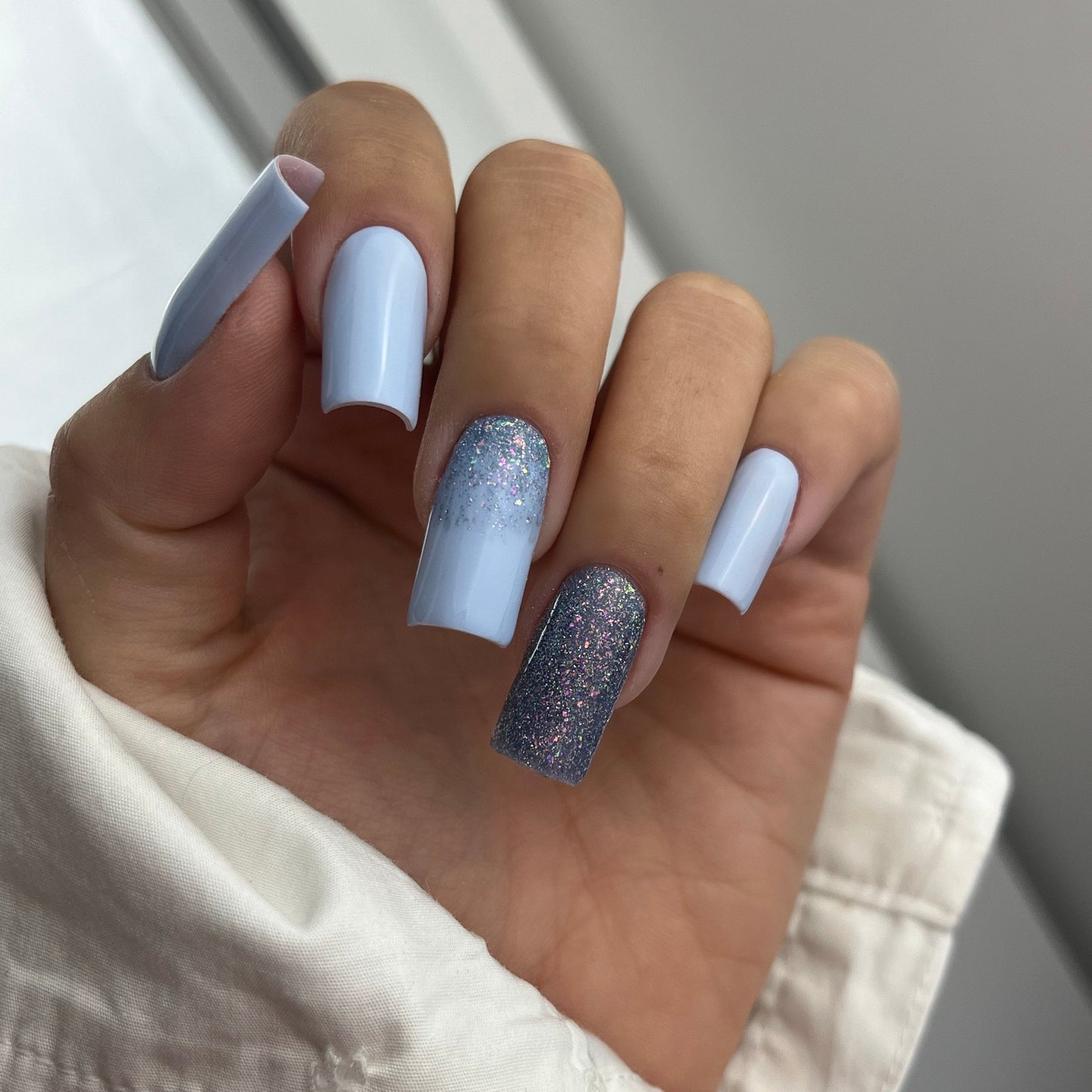 Gel Polish S47 Blucci - STARMANI - MakeAR™