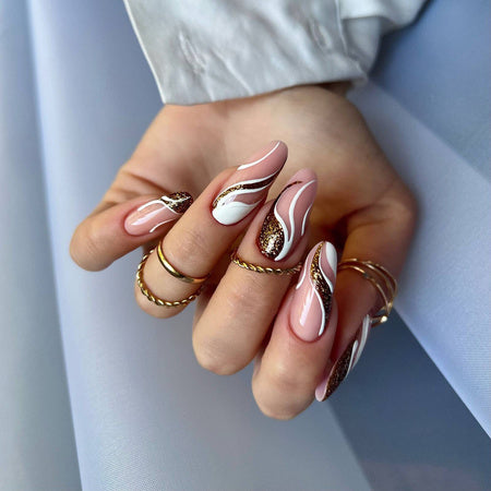 Gel Polish S38 - Love Me - Bling Me Up - 8ml - MakeAR™